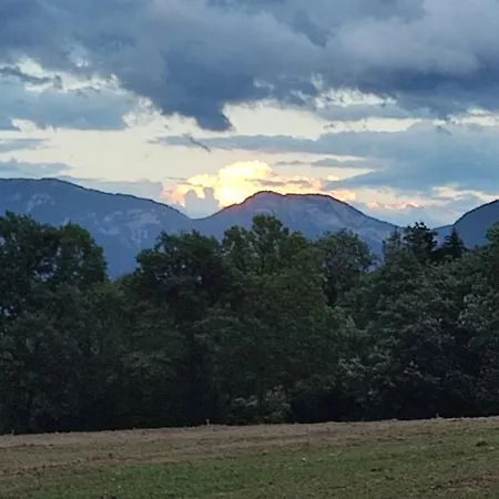 Apartment Cosy, Au Calme, Axe Annecy - Geneve