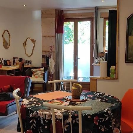 Apartment Cosy, Au Calme, Axe Annecy - Geneve *